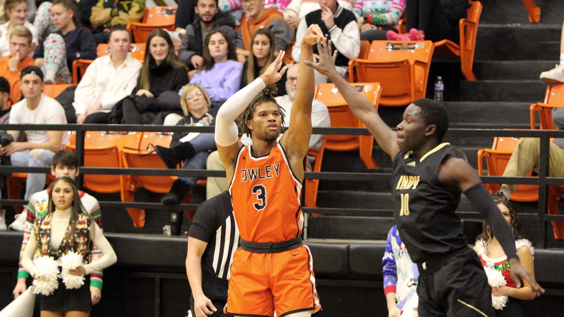 King named Third Team all-conference basketball selection