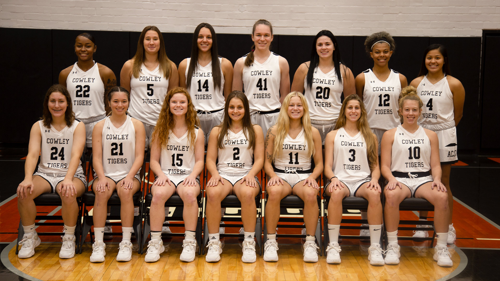2021-22 Womens Basketball Team