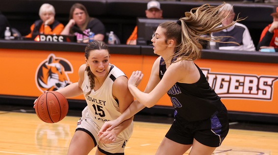 Lady Tigers can't hold the lead, fall 76-61 at Garden City