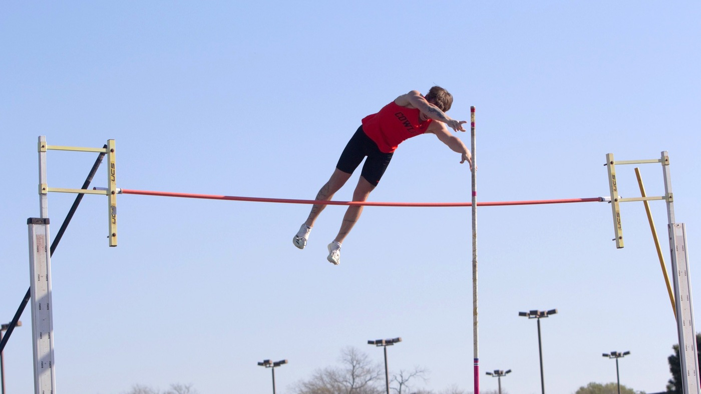 cowley college track pole vaulter